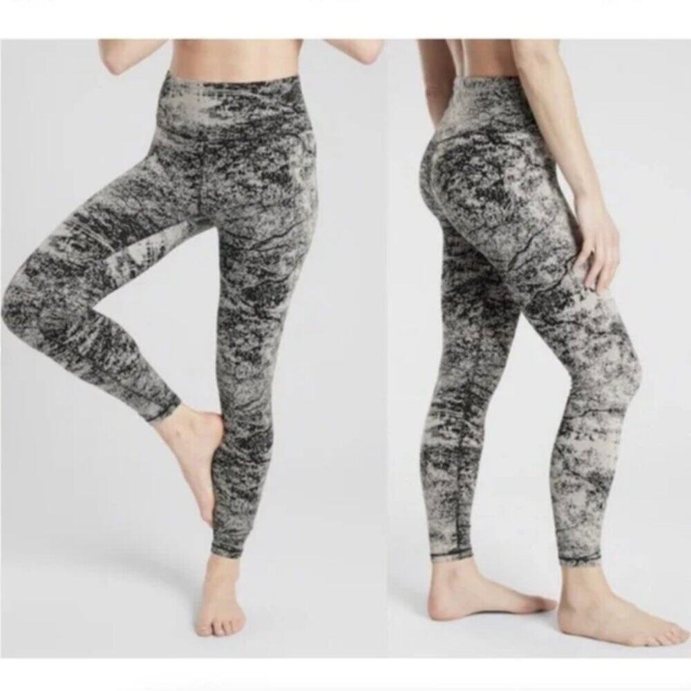 Athleta Elation Glades High Rise 7/8 Tights